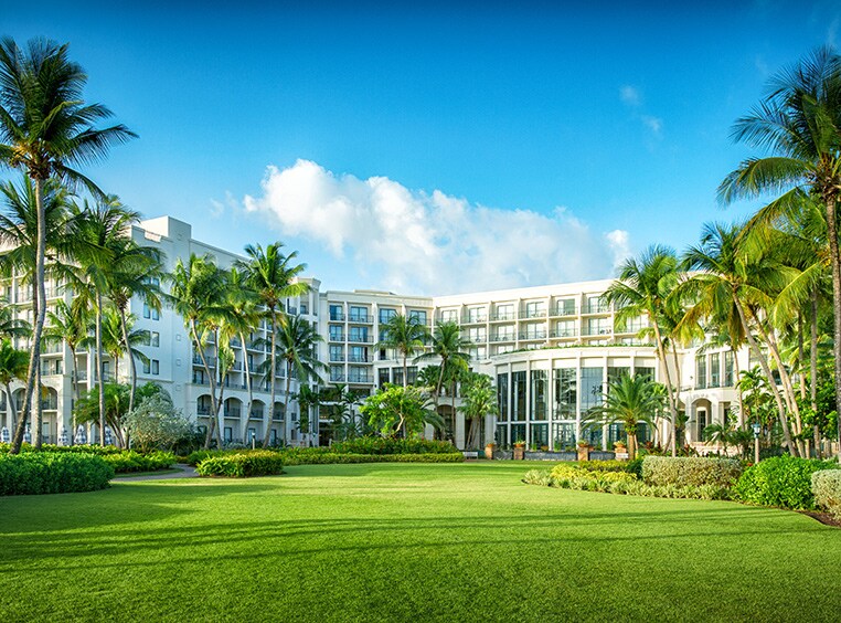 Exterior - Margaritaville Vacation Club by Wyndham Rio Mar